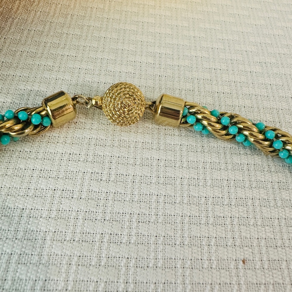 Vintage Gold Plated Turquoise Rope Twist Necklace 20” Signed Avon 1972 - Picture 5 of 11
